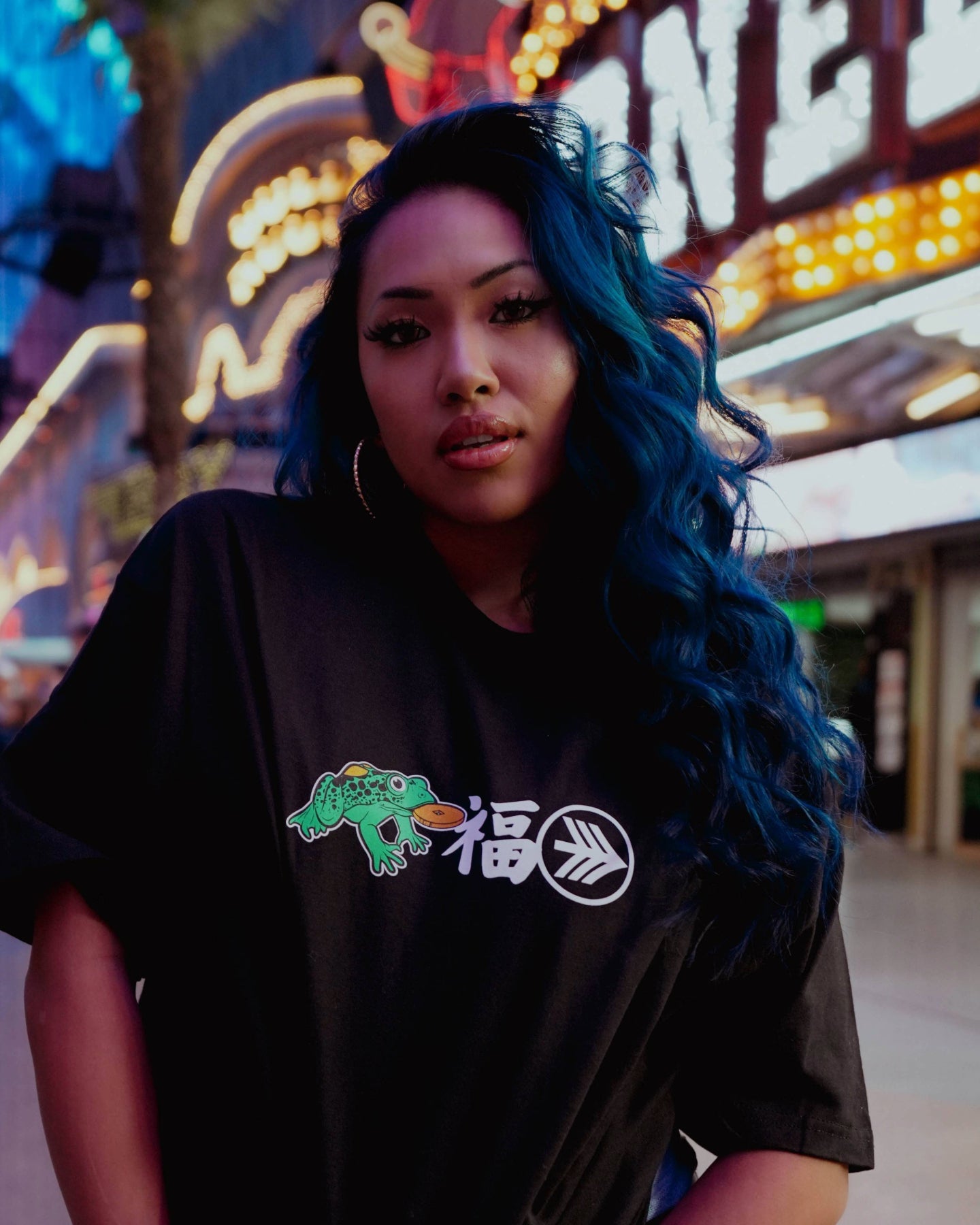 GOOD LUCK & FORTUNE TEE - BLACK