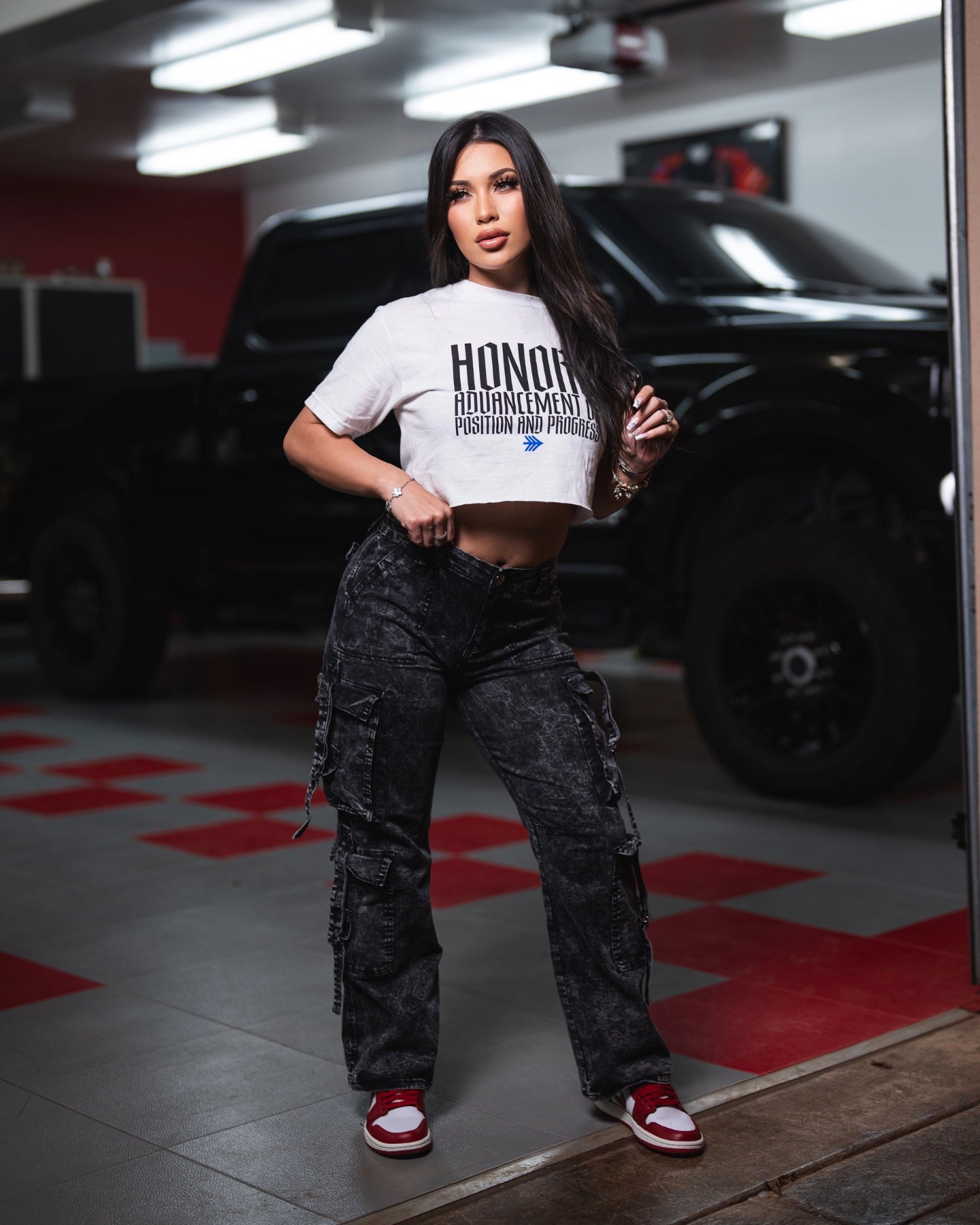 GANDUR- WHITE TEE