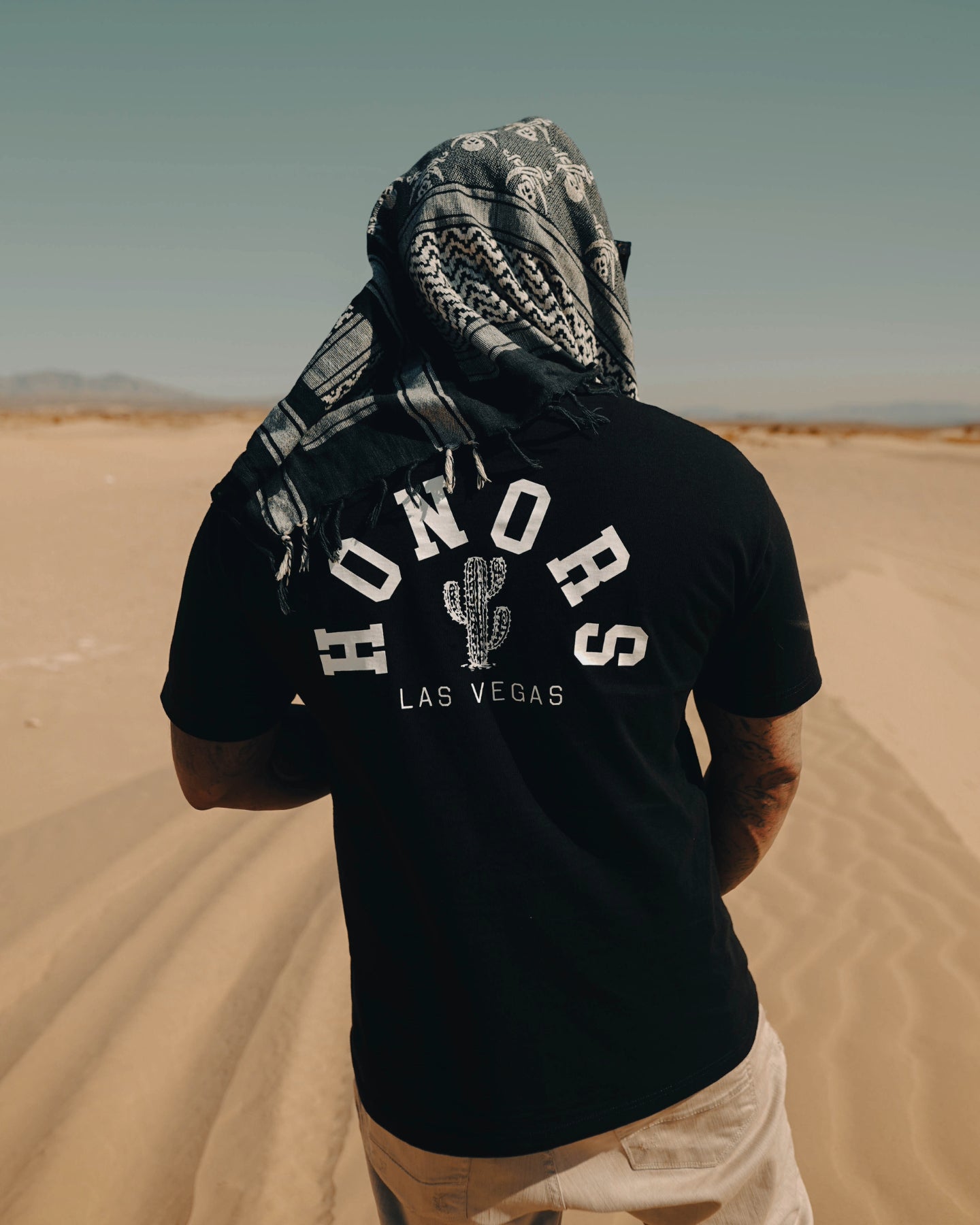 CACTUS LIFE TEE - BLACK