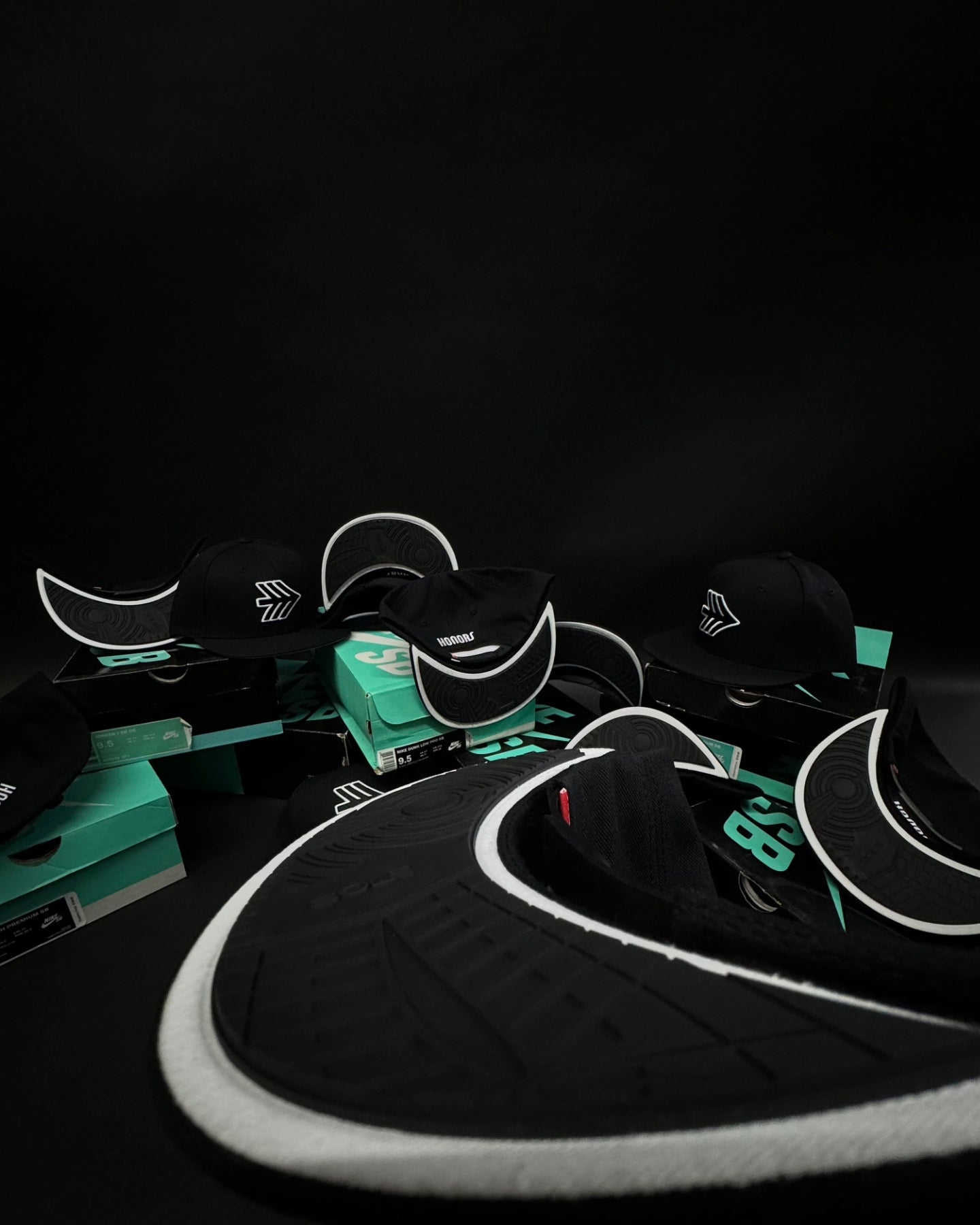 SOLE X HONORS SNAPBACK- BLACK/ WHITE/ SOLE UNDERBRIM