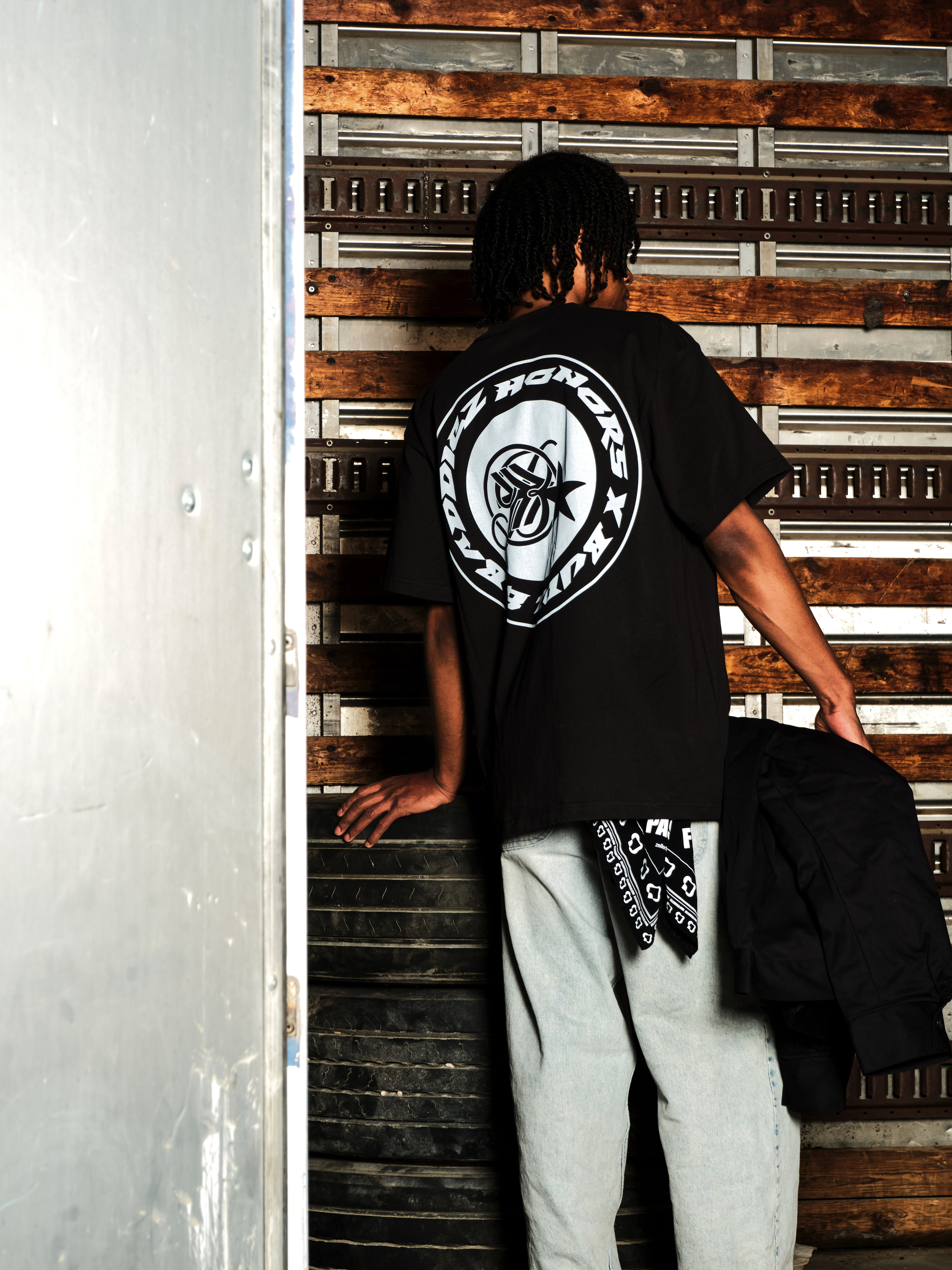 HONORS X BUDZ & BADDIEZ STARTER TEE - BLACK – honorsbrand
