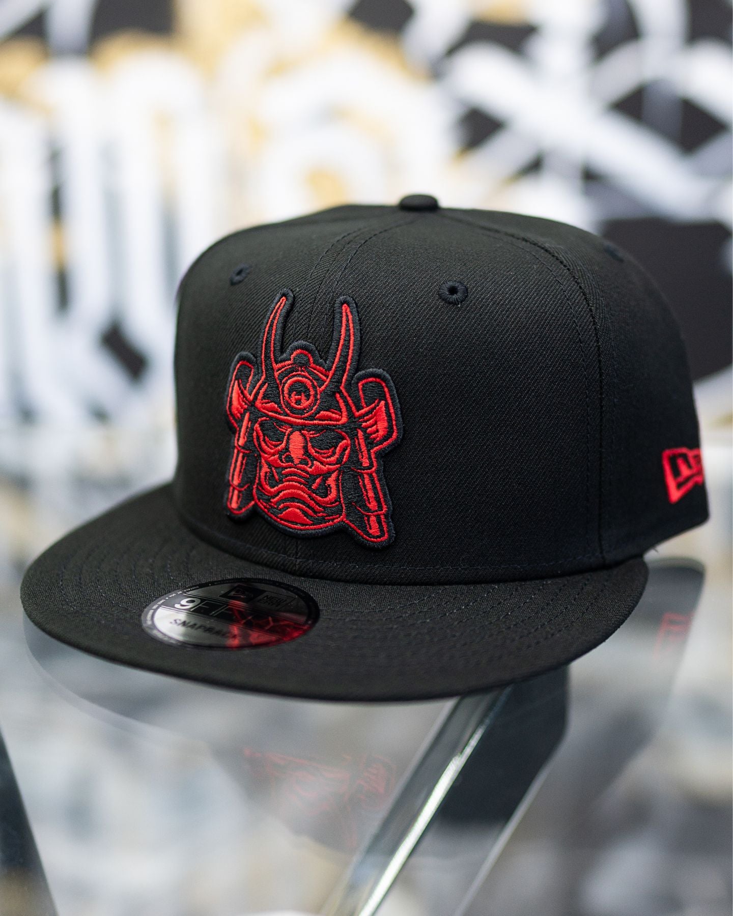 New Era Bushido Snapback - Black/Red