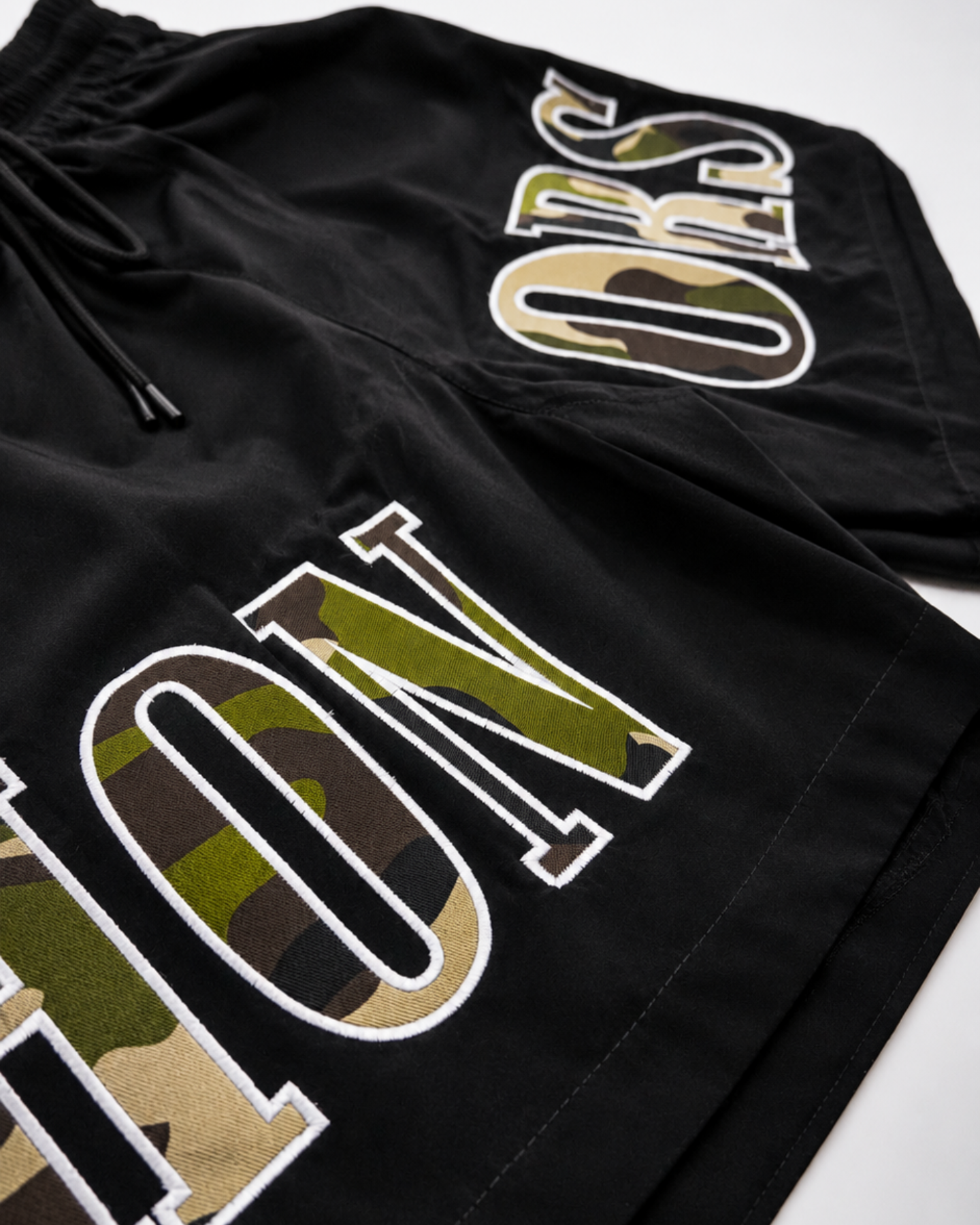 HONORS LIFESTYLE CAMOFLAUGE SHORTS