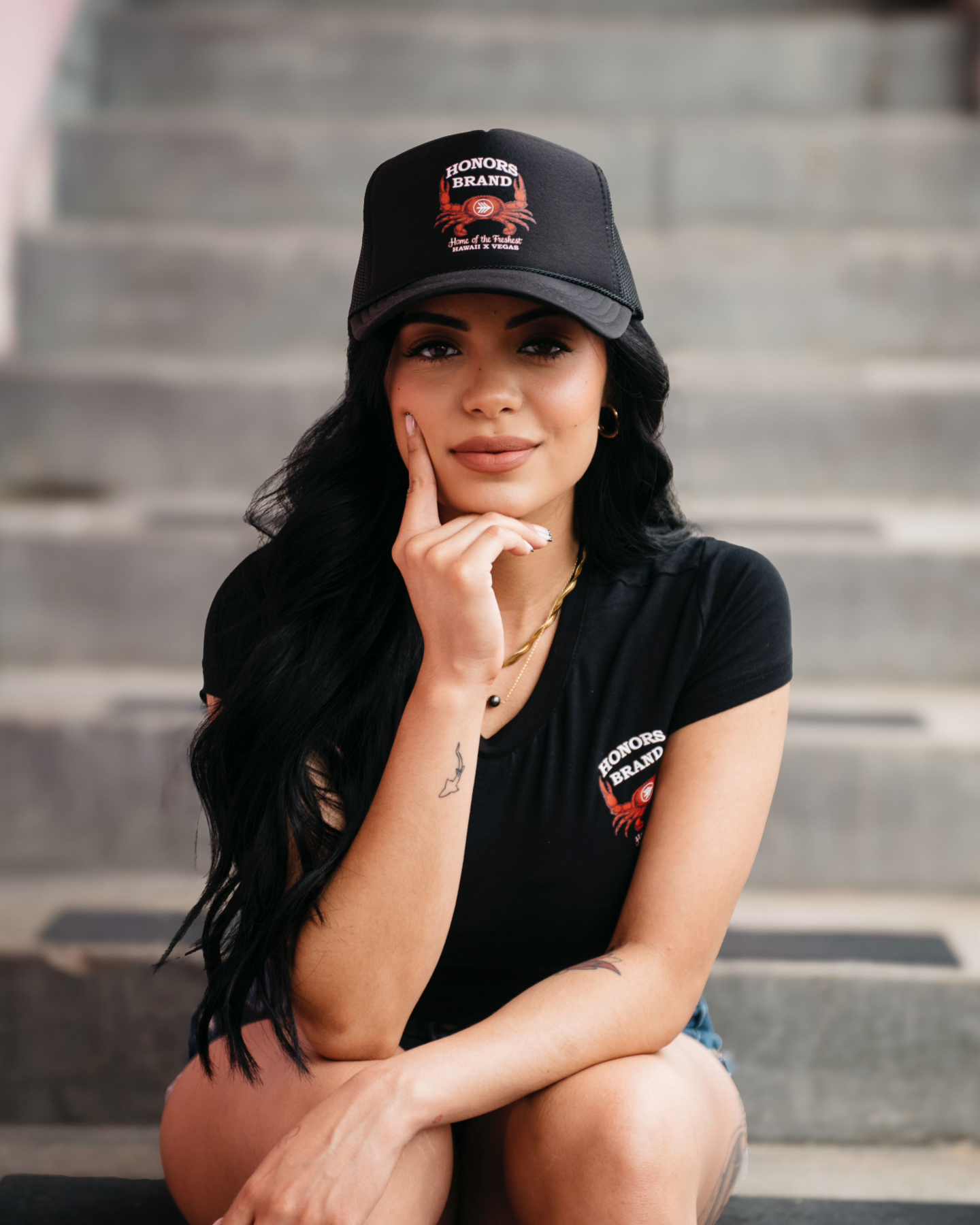PAY HOMAGE TRUCKER HAT