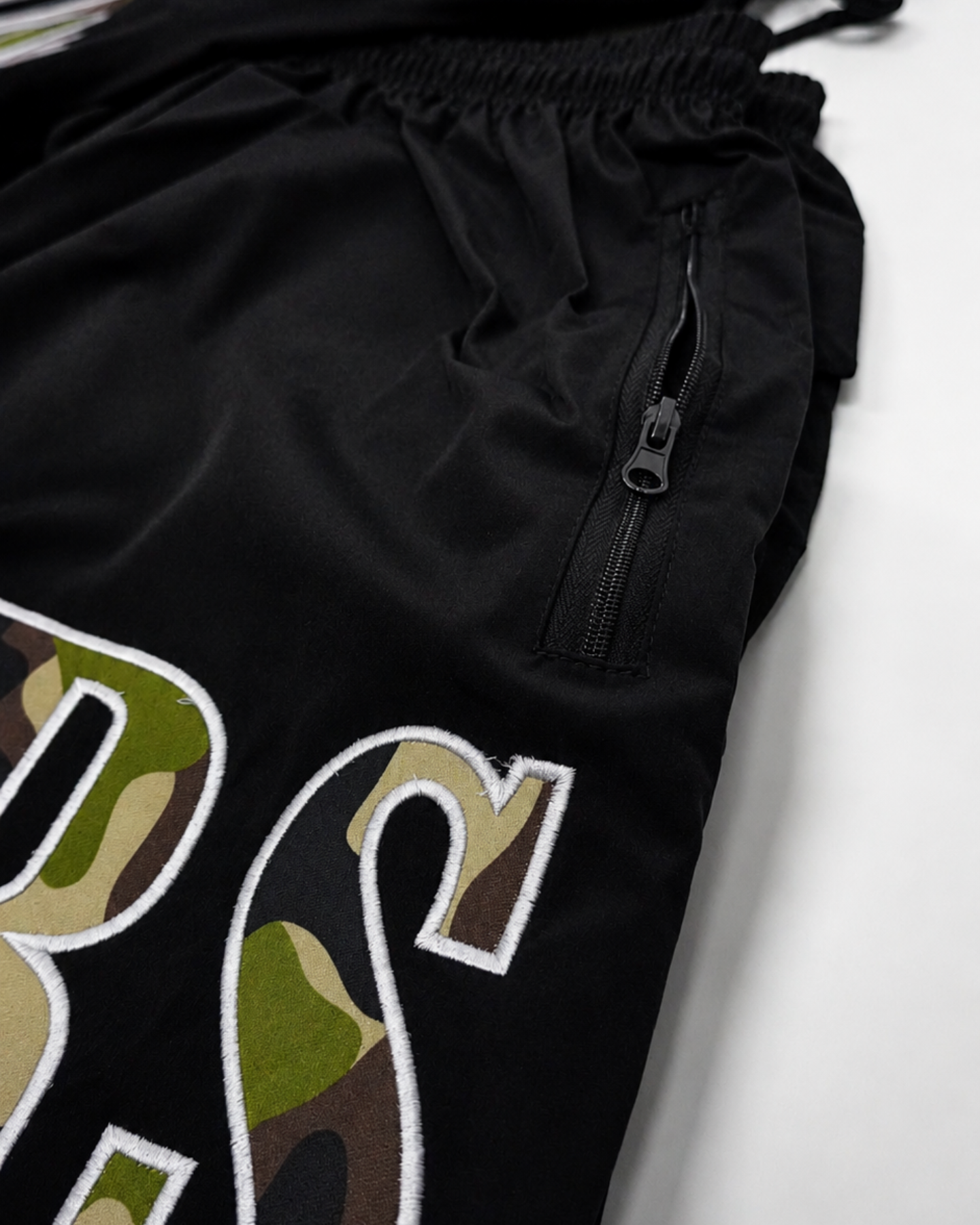 HONORS LIFESTYLE CAMOFLAUGE SHORTS