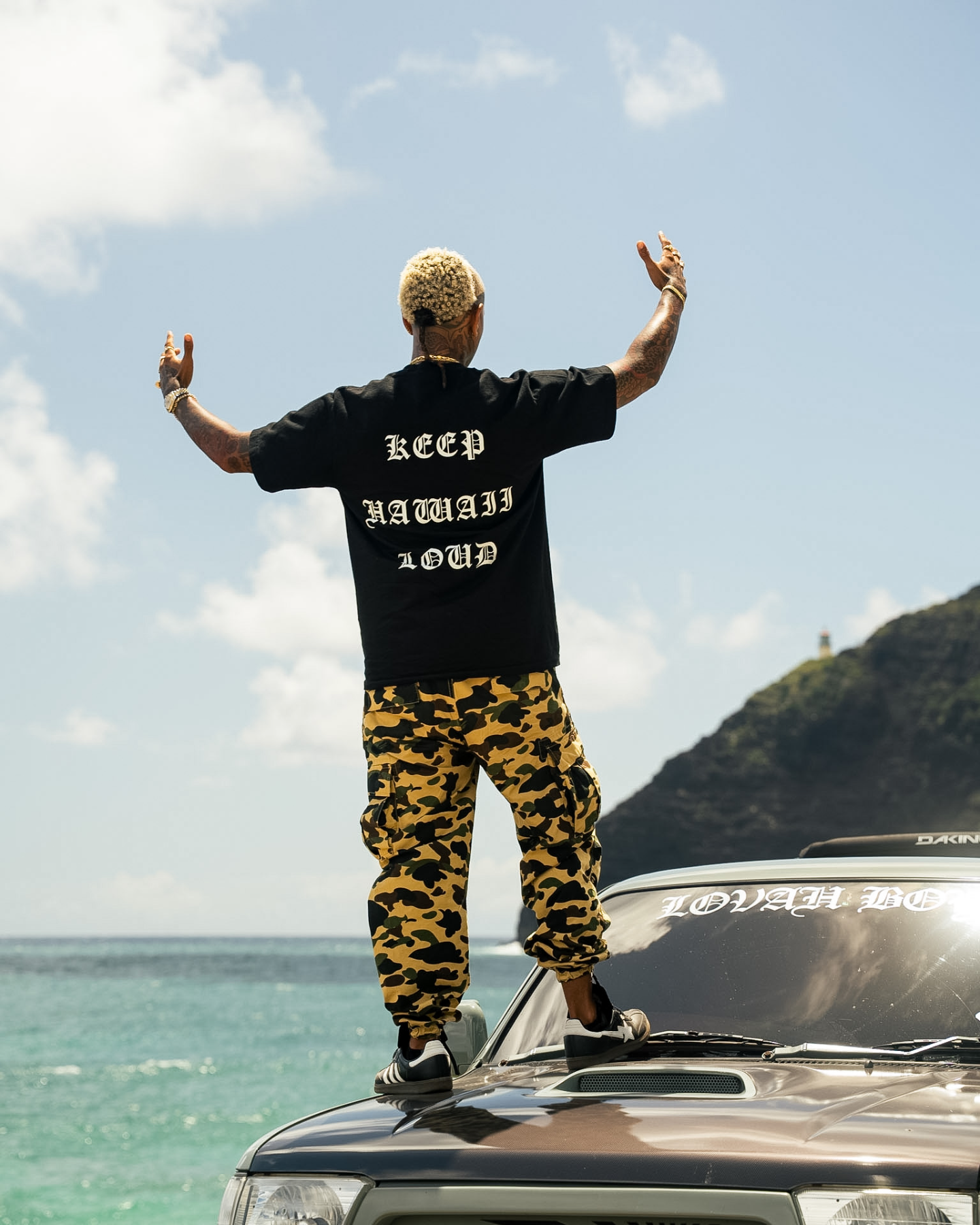 KEEP HAWAII LOUD LOVAH BOY X HONORS TEE