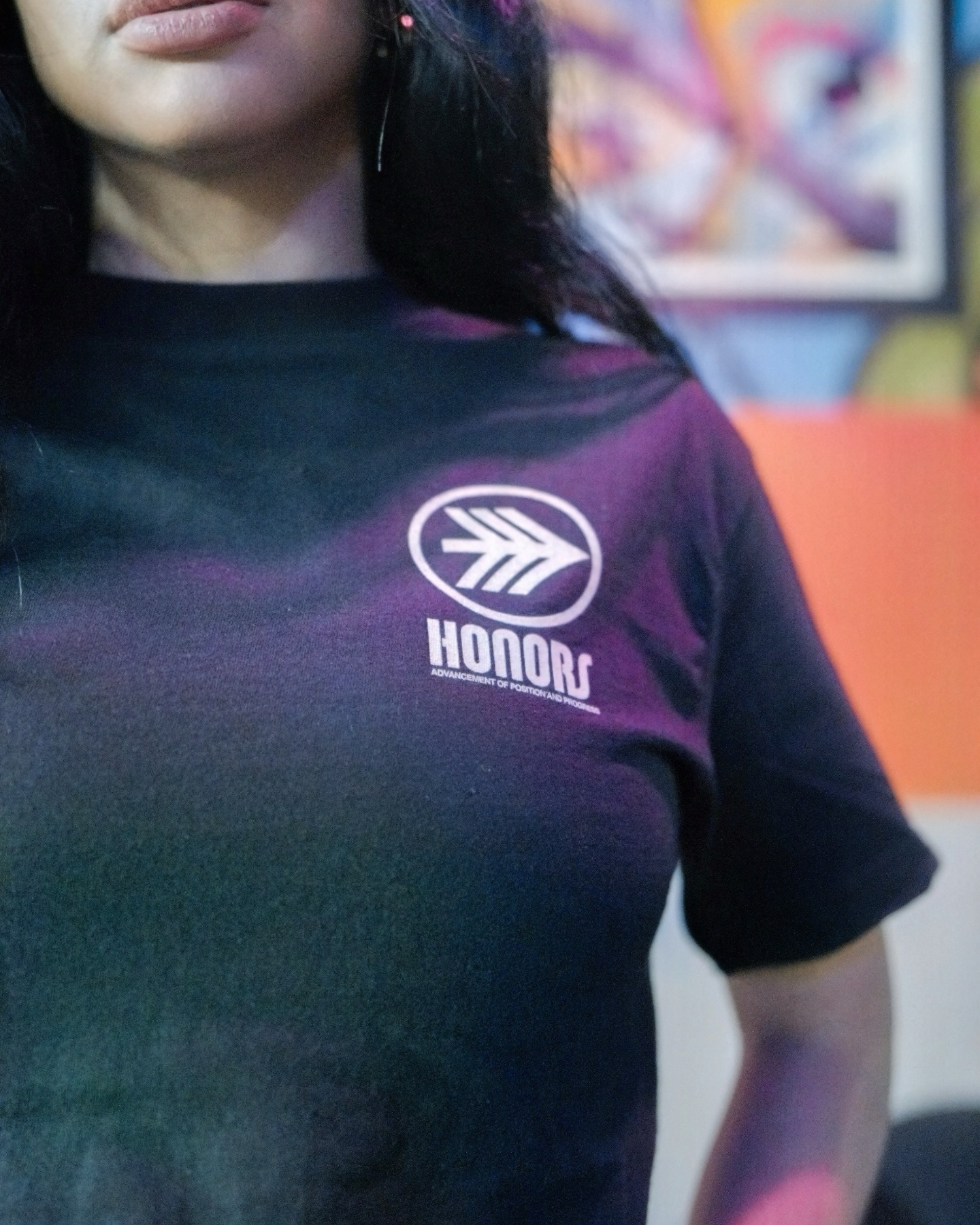 PROGRESSION LOGO TEE SANDSTONE & BLACK