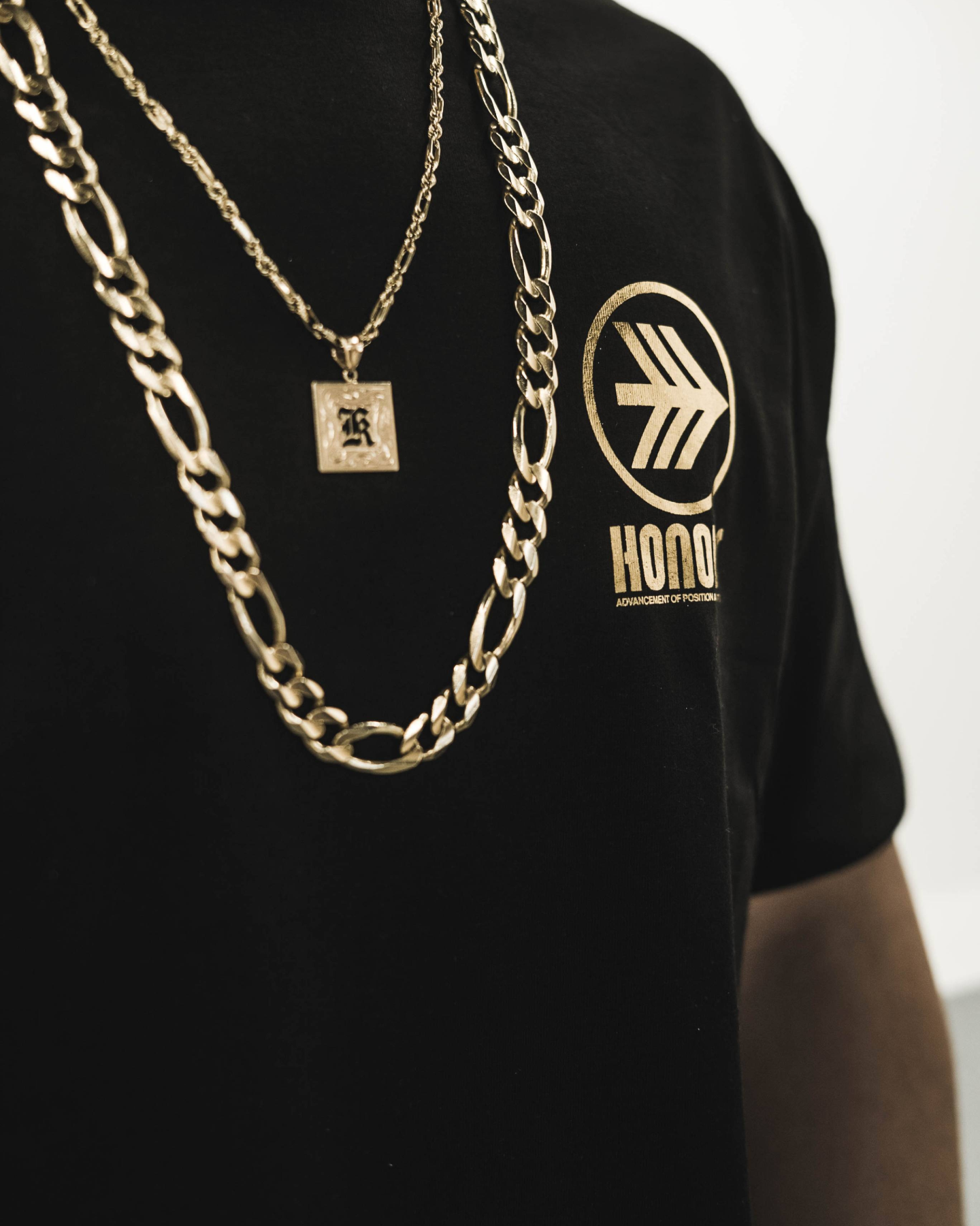 HONORS GOLDEN ERA LOGO TEE